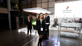 15 декабря в Порше Центре Ясенево прошла презентация Porsche Exclusive Manufaktur.