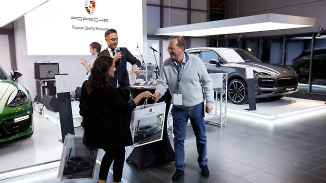 15 декабря в Порше Центре Ясенево прошла презентация Porsche Exclusive Manufaktur.