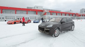 Февраль. Адреналин. Porsche. 